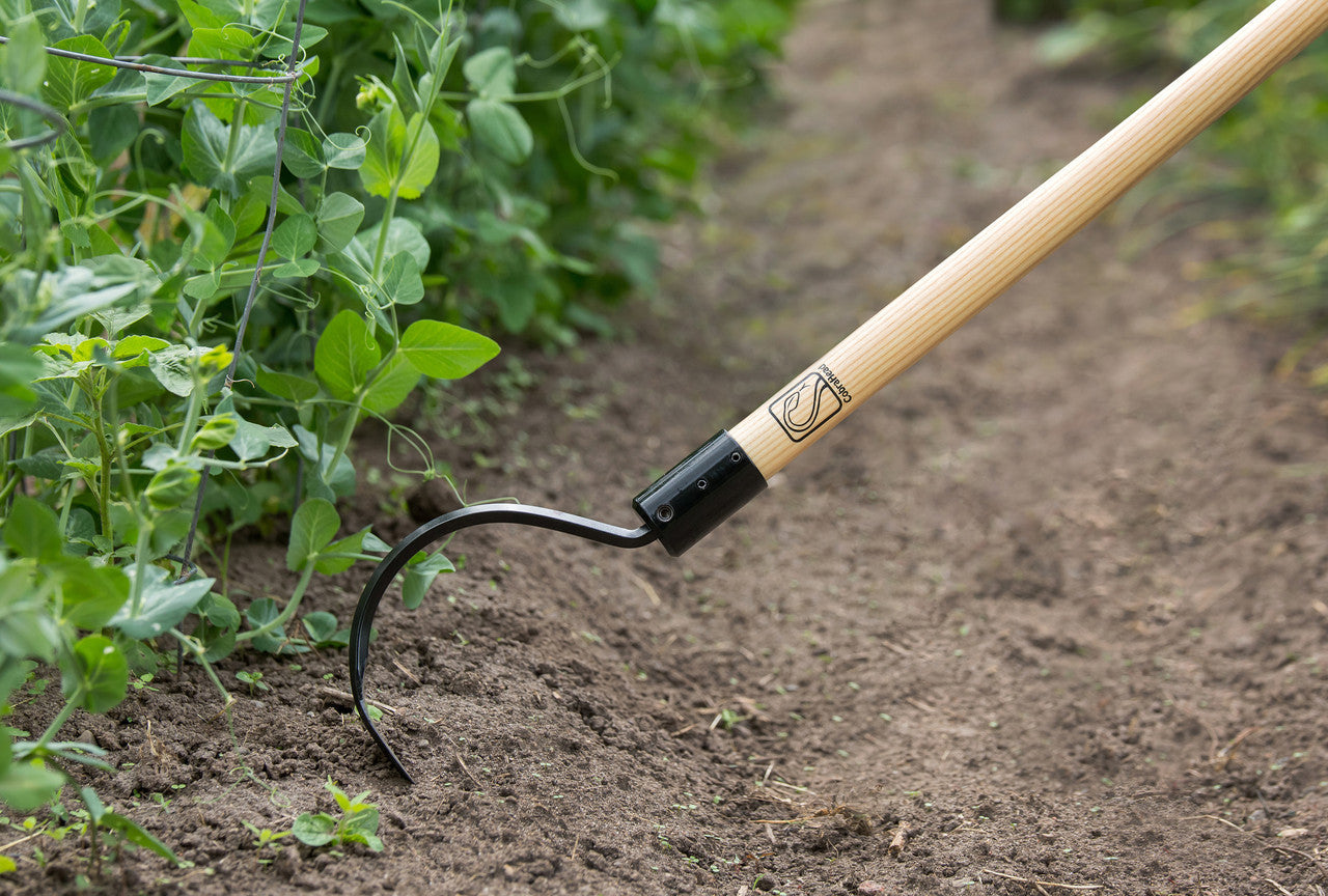 COBRAHEAD LONG HANDLE WEEDER + CULTIVATOR